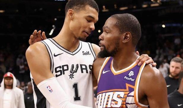 kaiyun体育app-踢掉杜兰特换文班？全明星首发结果引发争议