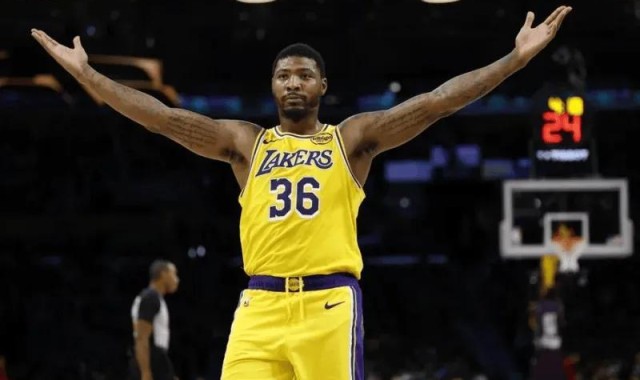 开云入口-湖人128-104国王3喜1忧！肯纳德+2配角太好用，艾顿作用太低！