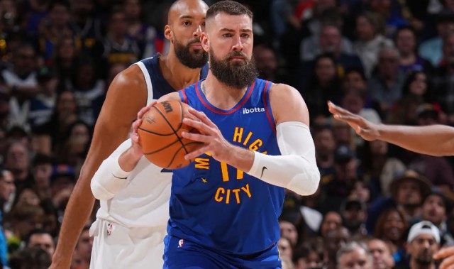 开云入口-心态已经完全变了，掘金替补中锋甚至给人一种在场上摆烂的感觉？