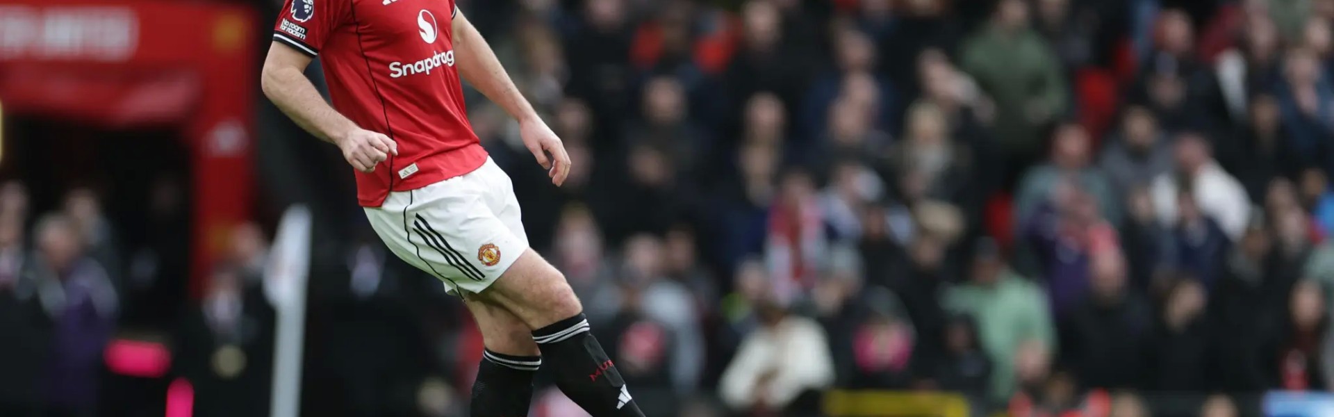 Kaiyun APP-马奎尔vs维拉全场数据：关键传球1，对抗6成功5，黄牌1