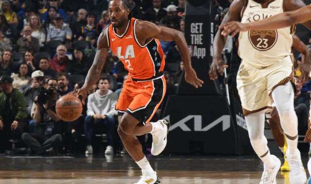 开云-加兰首秀12分琼斯12中2，小卡23+8+4+2，快船17分逆转残阵勇士