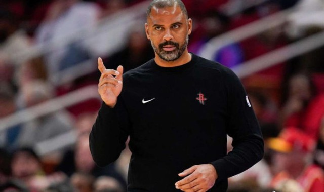 kaiyun网站-主动发声，申京阿门不兼容？火箭交易方案出炉，雄鹿或成全字母哥|吉安尼斯·安特托孔波|扬尼斯-阿德托昆博|明尼苏达森林狼队|格雷格-波波维奇|圣安东尼奥马刺队_新浪体育_新浪新闻